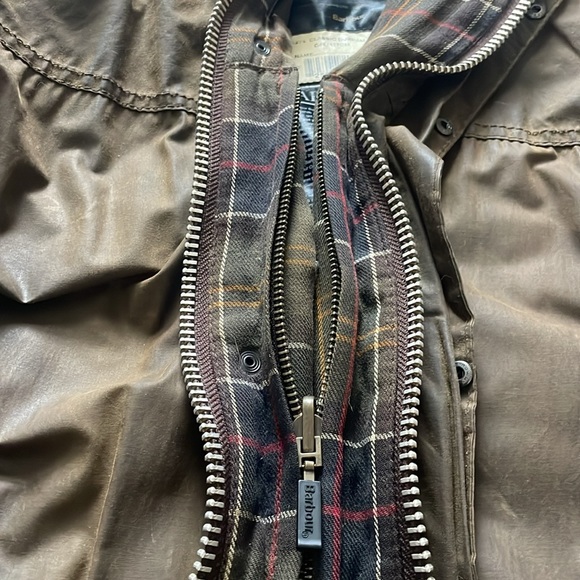Barbour Classic Durham Waxed Jacket Size 46 Pre-Owned - Picture 16 of 16